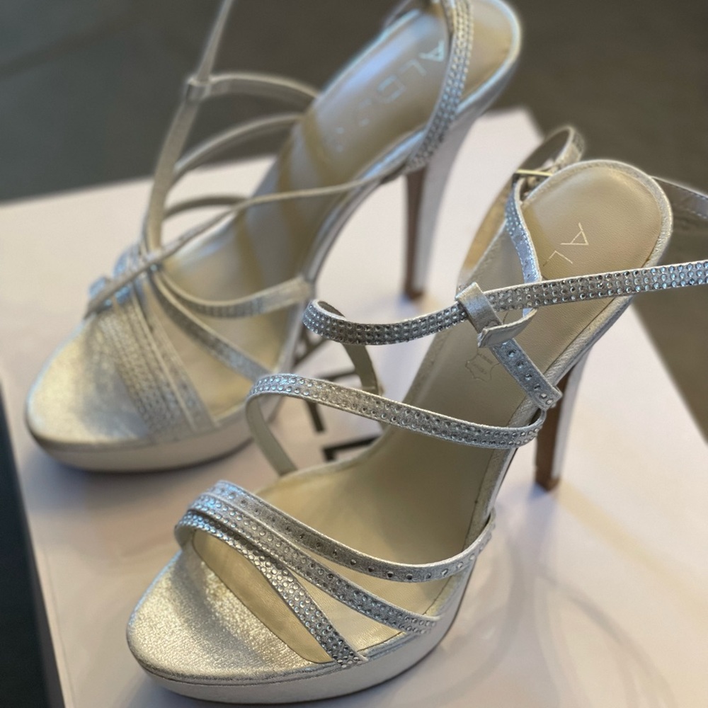 Aldo Chiappa-81 heels